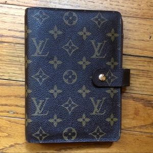Louis Vuitton Agenda MM